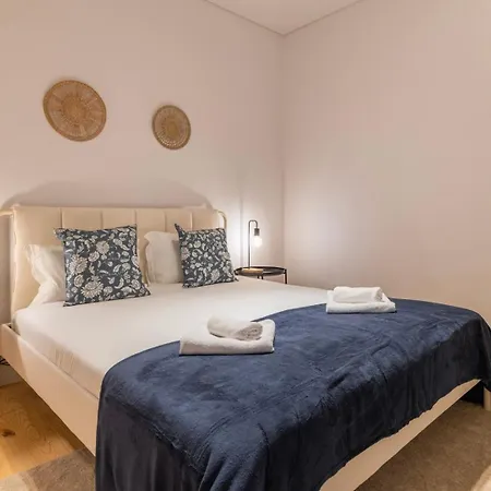 Lisbon's Heart شقة *